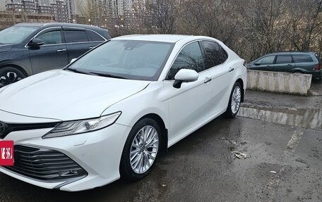 Toyota Camry, 2021 год, 3 300 000 рублей, 7 фотография