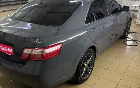 Toyota Camry, 2008 год, 830 000 рублей, 18 фотография