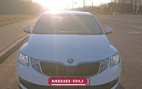 Skoda Octavia, 2020 год, 1 750 000 рублей, 10 фотография