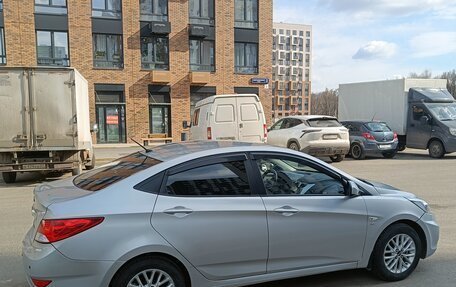 Hyundai Solaris II рестайлинг, 2013 год, 745 000 рублей, 3 фотография