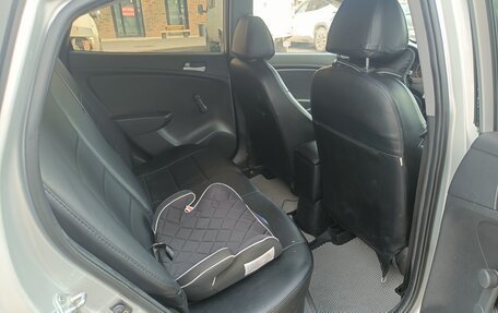 Hyundai Solaris II рестайлинг, 2013 год, 745 000 рублей, 8 фотография