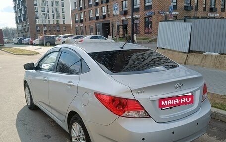 Hyundai Solaris II рестайлинг, 2013 год, 745 000 рублей, 5 фотография