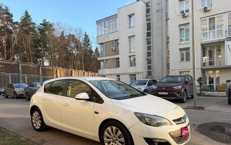 Opel Astra J, 2011 год, 635 000 рублей, 1 фотография
