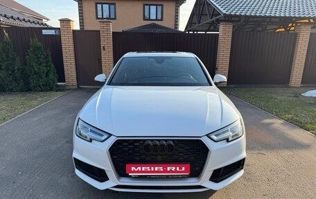 Audi A4, 2018 год, 2 950 000 рублей, 1 фотография