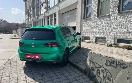 Volkswagen Golf VII, 2017 год, 1 800 000 рублей, 1 фотография