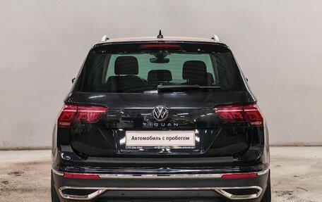 Volkswagen Tiguan II, 2020 год, 2 900 000 рублей, 6 фотография