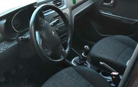 KIA Rio III рестайлинг, 2011 год, 380 000 рублей, 2 фотография