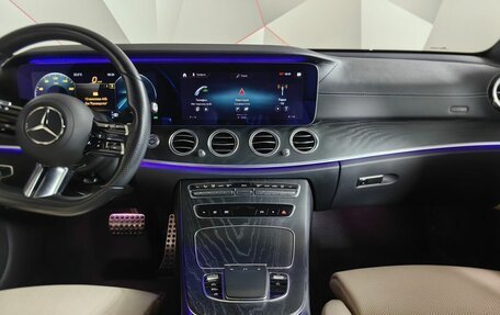 Mercedes-Benz E-Класс, 2020 год, 4 450 000 рублей, 15 фотография