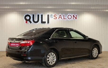 Toyota Camry, 2014 год, 1 225 000 рублей, 10 фотография