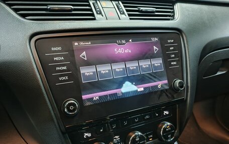 Skoda Octavia, 2018 год, 1 799 000 рублей, 14 фотография