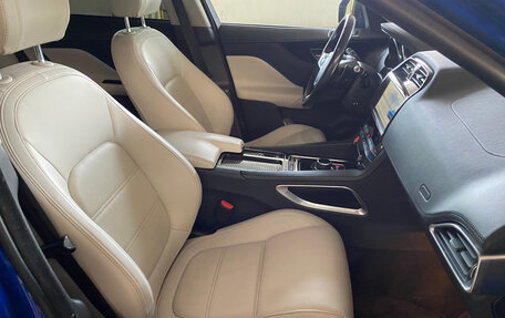 Jaguar F-Pace, 2019 год, 2 900 000 рублей, 8 фотография