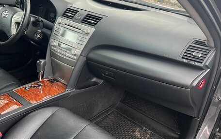 Toyota Camry, 2009 год, 1 200 000 рублей, 38 фотография