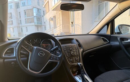 Opel Astra J, 2011 год, 635 000 рублей, 7 фотография