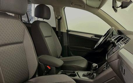 Volkswagen Tiguan II, 2020 год, 2 450 000 рублей, 12 фотография