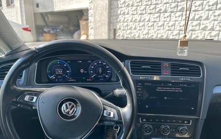 Volkswagen Golf VII, 2017 год, 1 800 000 рублей, 8 фотография