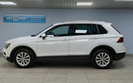 Volkswagen Tiguan II, 2017 год, 2 888 000 рублей, 8 фотография