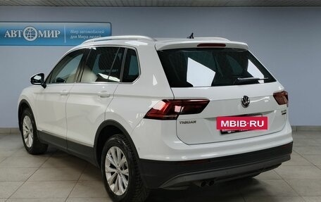 Volkswagen Tiguan II, 2017 год, 2 888 000 рублей, 7 фотография