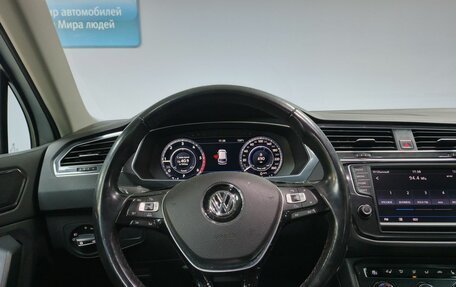 Volkswagen Tiguan II, 2017 год, 2 888 000 рублей, 15 фотография