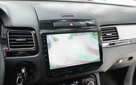 Volkswagen Touareg III, 2012 год, 1 990 000 рублей, 10 фотография