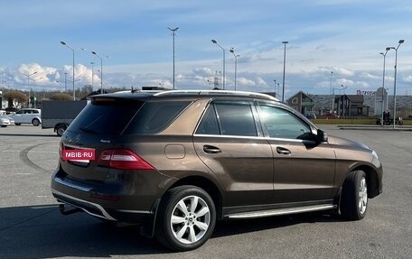 Mercedes-Benz M-Класс, 2015 год, 2 300 000 рублей, 3 фотография