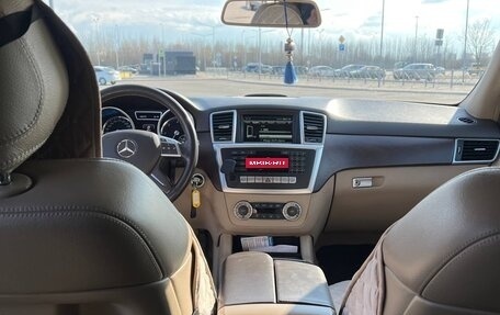 Mercedes-Benz M-Класс, 2015 год, 2 300 000 рублей, 10 фотография