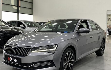 Skoda Superb III рестайлинг, 2025 год, 3 249 000 рублей, 1 фотография