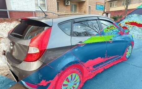 Hyundai Solaris II рестайлинг, 2011 год, 800 000 рублей, 1 фотография