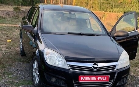 Opel Astra H, 2008 год, 370 000 рублей, 1 фотография