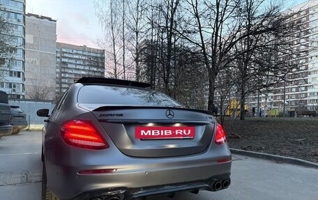 Mercedes-Benz E-Класс AMG, 2018 год, 6 100 000 рублей, 2 фотография