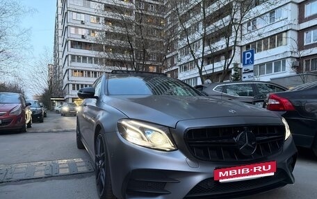 Mercedes-Benz E-Класс AMG, 2018 год, 6 100 000 рублей, 4 фотография