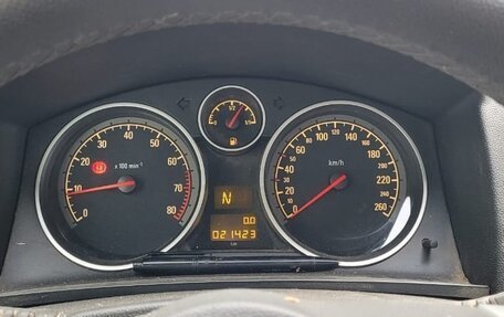 Opel Zafira B, 2010 год, 1 100 000 рублей, 2 фотография