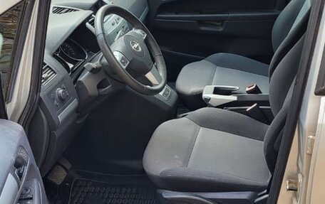 Opel Zafira B, 2010 год, 1 100 000 рублей, 6 фотография