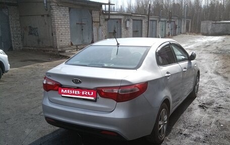 KIA Rio III рестайлинг, 2012 год, 550 000 рублей, 3 фотография