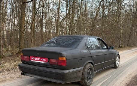 BMW 5 серия, 1992 год, 280 000 рублей, 2 фотография