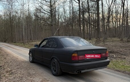 BMW 5 серия, 1992 год, 280 000 рублей, 3 фотография