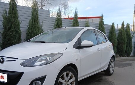 Mazda 2 III, 2011 год, 910 000 рублей, 4 фотография