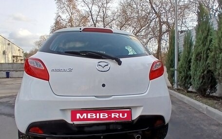 Mazda 2 III, 2011 год, 910 000 рублей, 3 фотография