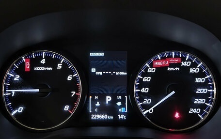 Mitsubishi Outlander III рестайлинг 3, 2019 год, 2 070 000 рублей, 13 фотография