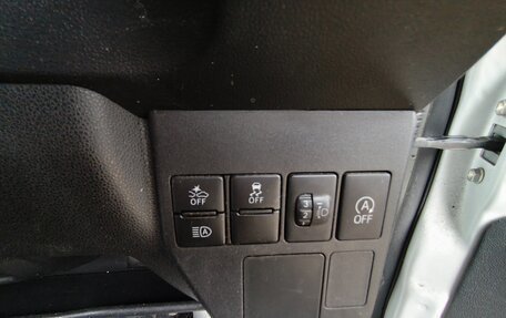 Daihatsu Hijet X, 2019 год, 1 300 000 рублей, 12 фотография