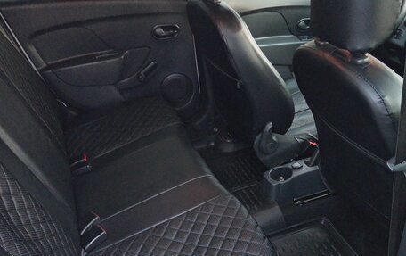 Renault Logan II, 2020 год, 840 000 рублей, 11 фотография