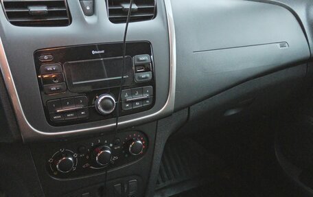 Renault Logan II, 2020 год, 840 000 рублей, 8 фотография