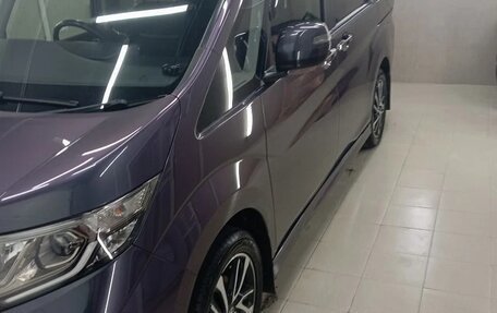 Honda Stepwgn IV, 2015 год, 1 950 000 рублей, 7 фотография