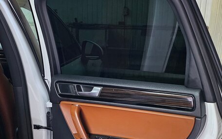 Volkswagen Touareg III, 2014 год, 2 300 000 рублей, 3 фотография