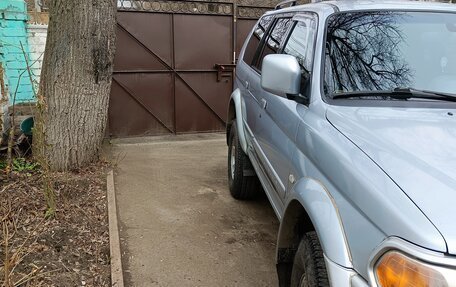 Mitsubishi Pajero Sport II рестайлинг, 2006 год, 950 000 рублей, 2 фотография