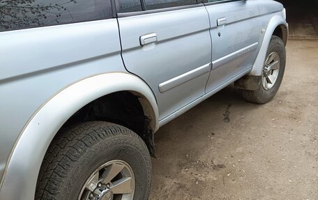 Mitsubishi Pajero Sport II рестайлинг, 2006 год, 950 000 рублей, 4 фотография