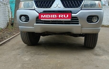 Mitsubishi Pajero Sport II рестайлинг, 2006 год, 950 000 рублей, 28 фотография