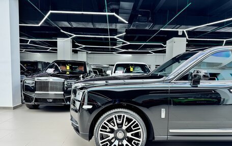 Rolls-Royce Cullinan, 2021 год, 38 950 000 рублей, 15 фотография