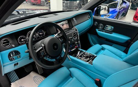 Rolls-Royce Cullinan, 2021 год, 38 950 000 рублей, 17 фотография