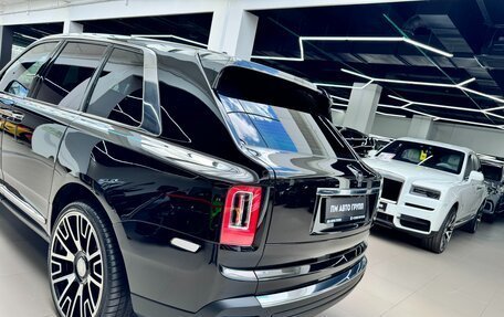 Rolls-Royce Cullinan, 2021 год, 38 950 000 рублей, 14 фотография