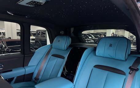 Rolls-Royce Cullinan, 2021 год, 38 950 000 рублей, 25 фотография